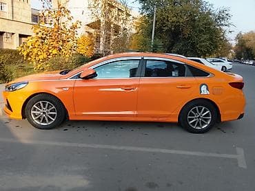 Транспорт: Hyundai Sonata: 2019 г., Автомат, Газ, Лифтбек — 3