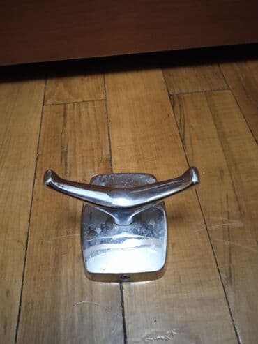 полотенце бу: Вешалки, плечики, Б/у, Самовывоз — 1