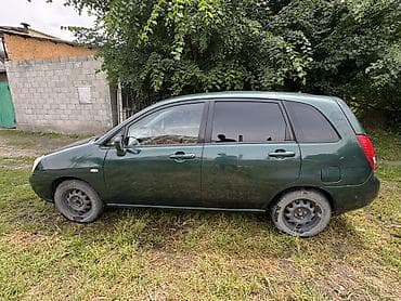 тюнинг гольф 4: Suzuki Liana: 2004 г., 1.6 л, Механика, Бензин, Хэтчбэк — 3
