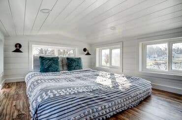 дом на колесах цены: Tiny house Дом на колесах цены от 16000$ зависит от комплектации и — 9