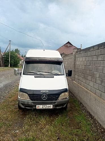 спойлер на крышу мерседес спринтер: Легкий грузовик, Mercedes-Benz — 3