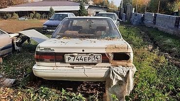 решетка rx300: Toyota Спринтер: 1990 г., Ручные, Бензин, Седан — 4