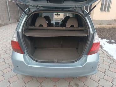 Паркет: Honda Fit: 2005 г., 1.3 л, Вариатор, Бензин, Хетчбек — 6