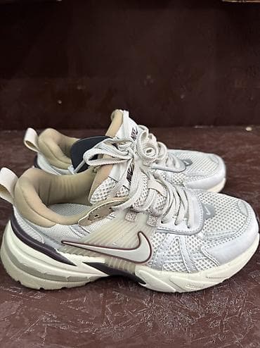 термо кросовки: Кроссовки, 36, Nike, Б/у, цвет - Бежевый, Платная доставка — 4