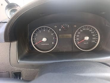 285 70 16: Hyundai Getz: 2010 г., 1.6 л, Механика, Бензин, Хэтчбэк — 6