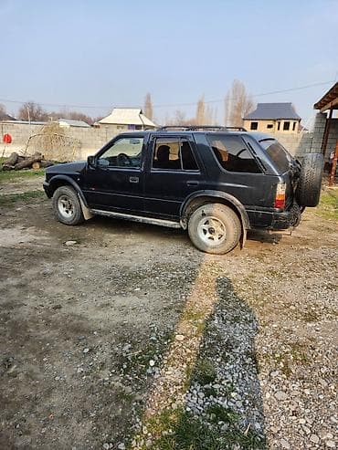 рулевая рейка ленд крузер 100: Внедорожник 5‑дверный, черный, с полноценной запаской на задней двери — 1