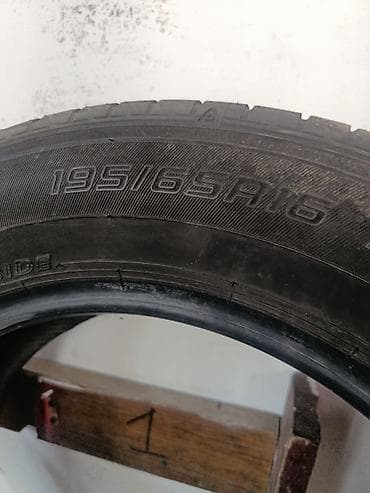 Шины 195 / 65 / R 15, Лето, Б/у, Легковые, Япония — 2