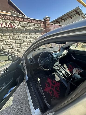 Транспорт: Honda Accord: 2004 г., 2.4 л, Автомат, Седан — 5