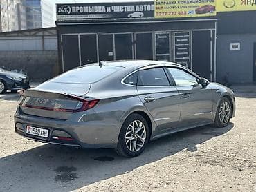 Транспорт: Hyundai Sonata: 2022 г., 2 л, Автомат, Газ, Седан — 4
