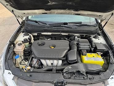 соната y20: Hyundai Sonata: 2011 г., 2 л, Автомат, Газ, Седан — 4