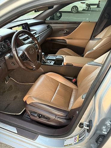 aubi 80: Lexus ES: 2018 г., 2.5 л, Вариатор, Гибрид, Седан — 8