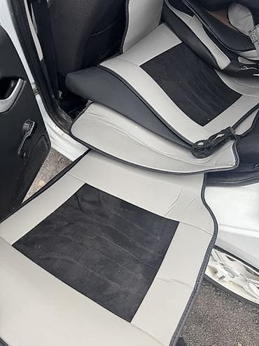 Чехлы Toyota, Б/у — 3