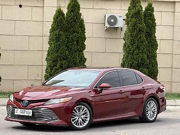 твих диска: Toyota Camry: 2018 г., 2.5 л, Вариатор, Гибрид, Седан — 2