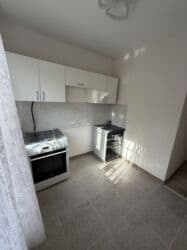 108 серия домов бишкек: 2 комнаты, 46 м², 104 серия, 1 этаж, Евроремонт — 5