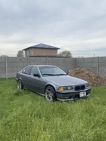 BMW 3 series: 1992 г., 2 л, Механика, Бензин, Седан — 1