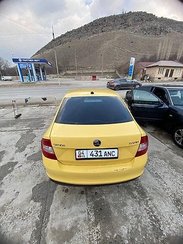 купить срв: Skoda Rapid: 2017 г., 1.6 л, Седан — 6