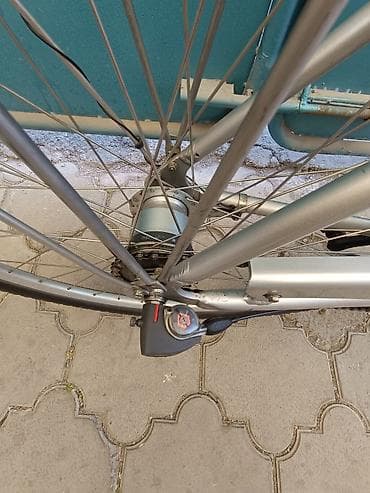 six flags: Городской велосипед, Рама L (172 - 185 см), Б/у — 6