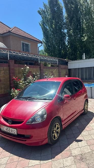 Honda Fit: 2002 г., 1.5 л, Вариатор, Бензин, Хэтчбэк — 2