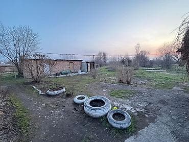 дом манас дача суу: Продаётся частный дом с большим участком. 25 соток дом из 7 ми комнат — 8