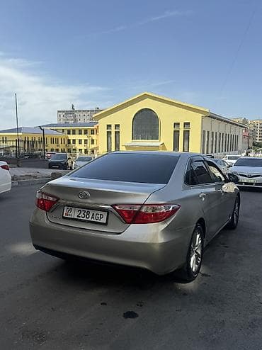 155: Toyota Camry: 2016 г., 2.5 л, Автомат, Бензин, Седан — 4