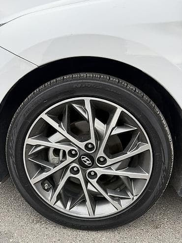 roewe rx5: Hyundai Avante: 2019 г., 1.6 л, Автомат, Бензин, Седан — 3