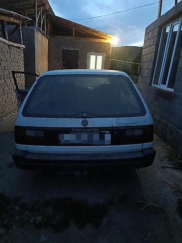 Volkswagen Passat Variant: 1995 г., 1.8 л, Механика, Бензин, Универсал — 3