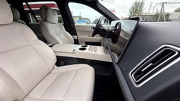 haval m6: Lixiang L9: 2023 г., 1.5 л, Гибрид, Внедорожник — 7