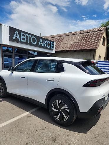 Транспорт: Changan Qiyuan Q05: 2026 г. — 4
