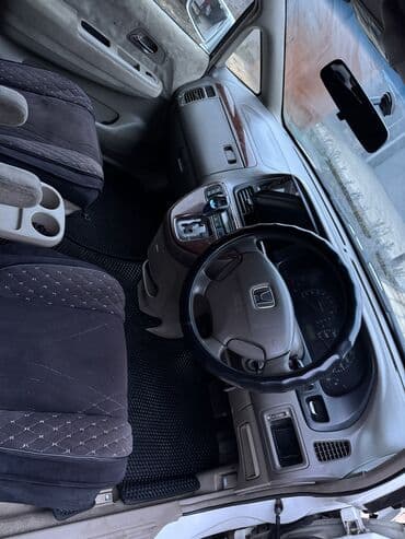 глушитель на опель зафира а: Honda Odyssey: 2000 г., 2.3 л, Автомат, Бензин, Минивэн — 7