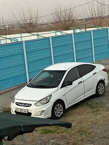 воздушный подушка: Hyundai Accent: 2013 г., 1.6 л, Механика, Бензин, Седан — 3