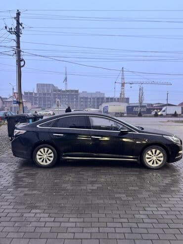 гибрид саната: Hyundai Sonata: 2018 г., 2 л, Автомат, Гибрид, Седан — 9