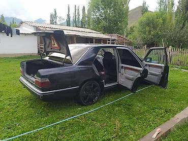 Унаа сатуу: Mercedes-Benz W124: 1990 г., 2.3 л, Кол менен иштөөчү, Бензин, Седан — 5