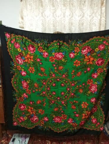 Продаю новый платок с кистями большой 150×150 тонкая шерсть-5000сом at lalafo.kg Продаю новый платок с кистями большой 150×150 тонкая шерсть-5000сом