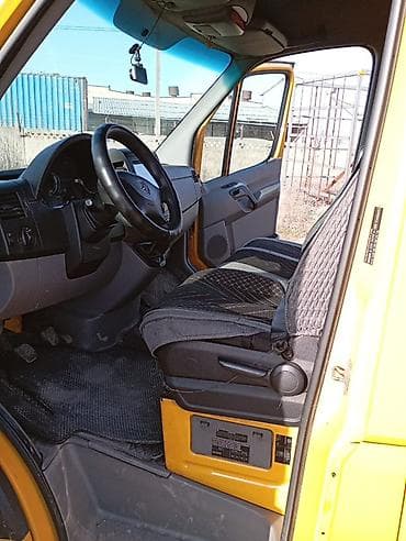 стекло лобовой: Mercedes-Benz Sprinter 2014 год фургон, желтый, удлинённая база и — 5