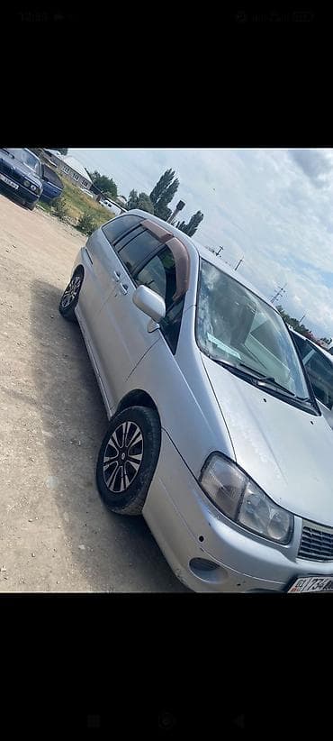 либера: Nissan Liberty: 2000 г., 2 л, Вариатор, Бензин, Минивэн — 4