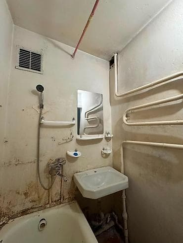 ош базар кв: 2 комнаты, 43 м², Ошский рынок / базар Индивидуалка, 2 этаж, Требуется ремонт — 6