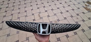 civic type r: Решетка радиатора Honda Б/у — 5