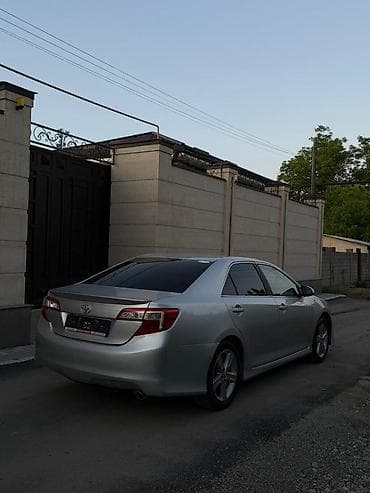 Toyota Camry: 2014 г., 2.5 л, Автомат, Бензин, Седан — 2