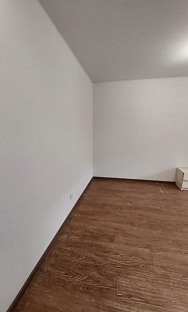 Батирлер: 1 бөлмө, 30 м², Бөкөнбаев / Гоголь көч. Хрущевка, 1 кабат — 3