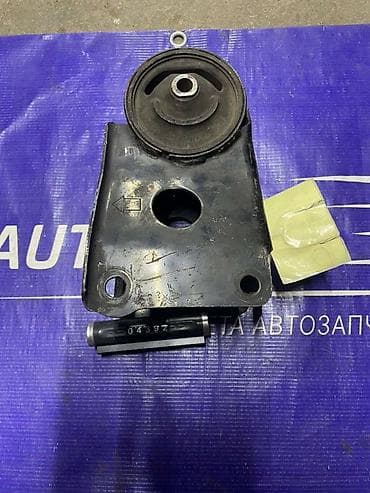 infinity fx35: Подушка мотора Nissan Б/у, Оригинал, Япония — 3