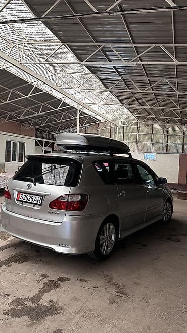 nissan primera 2000: Toyota Ipsum: 2003 г., 2.4 л, Автомат, Бензин, Минивэн — 5