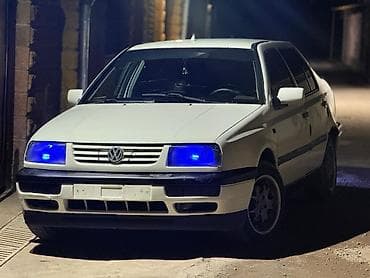 ford focus 2000: Volkswagen Vento: 1998 г., 1.8 л, Механика, Газ — 8