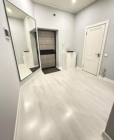 2 комнаты, 54 м², 12 мкр Элитка, 2 этаж, Евроремонт — 1