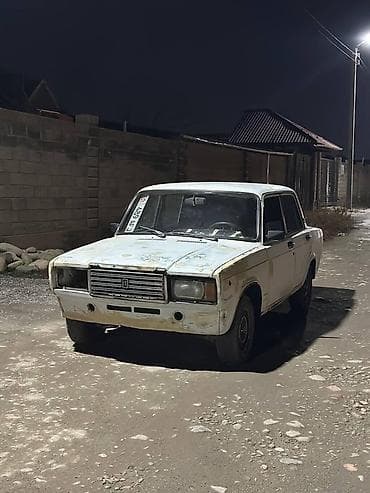 ВАЗ (ЛАДА) 2105: 1998 г., Механика, Бензин, Седан