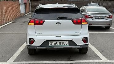 space runner: Kia Niro: 2020 г., Гибрид, Кроссовер — 3