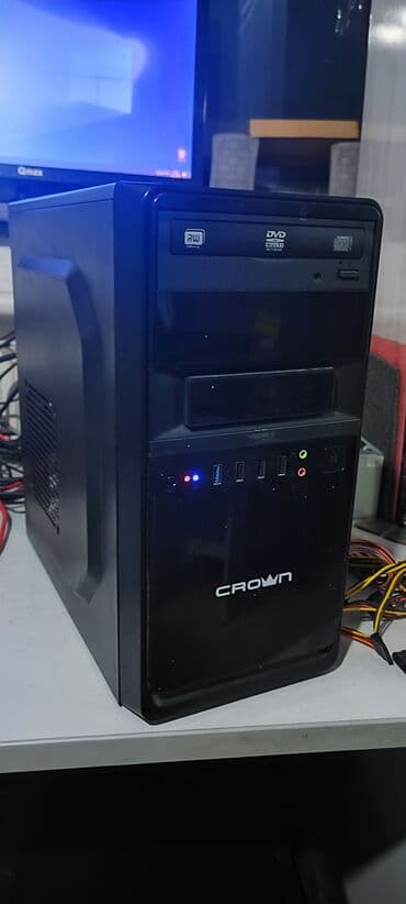 Компьютер, ядер - 2, ОЗУ 8 ГБ, Для несложных задач, Б/у, Intel Core i3, HDD + SSD