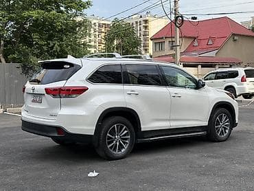 днище: Toyota Highlander: 2019 г., 3.5 л, Автомат, Бензин, Кроссовер — 4