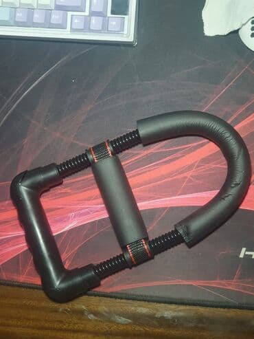 бакту долонотуу: Эспандер 
35кг — 2