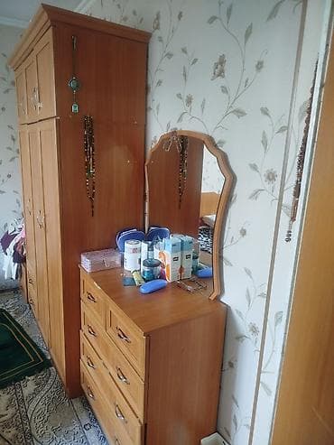 каракол мебел: Уктоочу бөлмө гарнитуру, Колдонулган, Шкаф, ДСП, түсү - Күрөң — 5