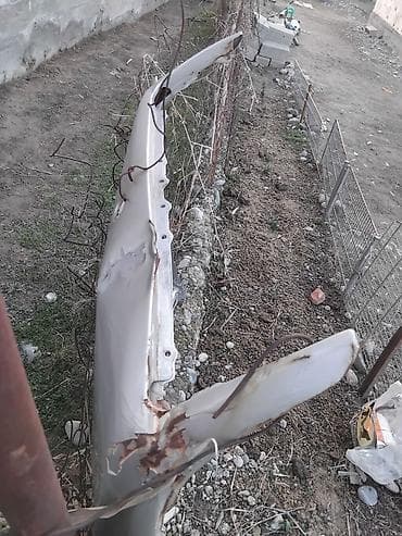 Капоттор жана комплектөөчүлөр: Чатыр Mercedes-Benz — 1